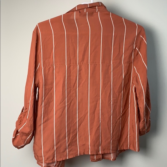 Striped shirt with gold buttons - Picture 6 of 7